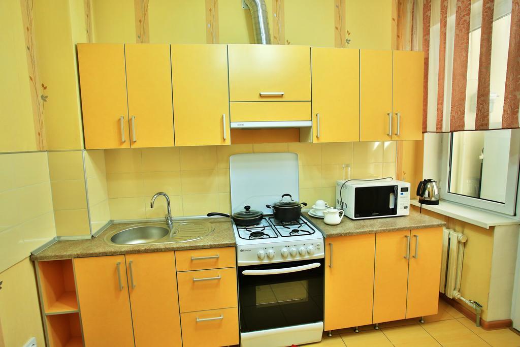 Golden Dragon Aparthotel บิชเคก ห้อง รูปภาพ